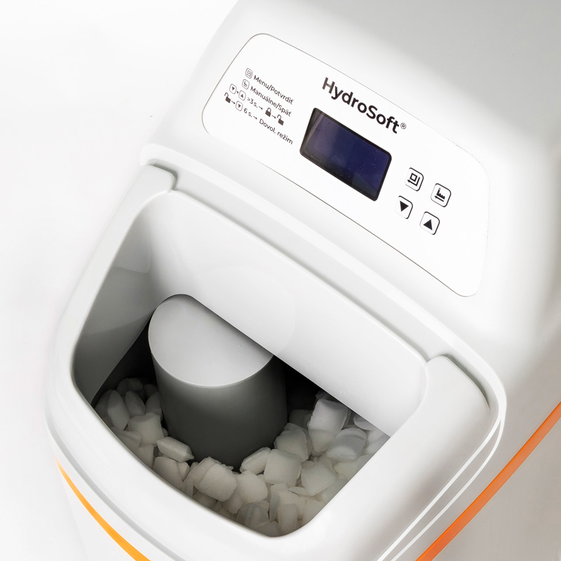 Zmäkčovač vody HydroSoft ELITE Maxi naplnený soľou